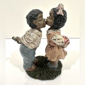 Vintage Black African American Young Boy Girl Kids Kissing Figurine Love ❤️